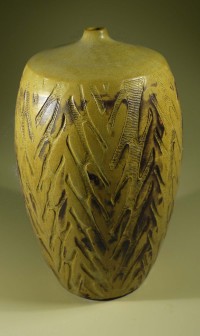 A stoneware clay piece made by Denise Smith